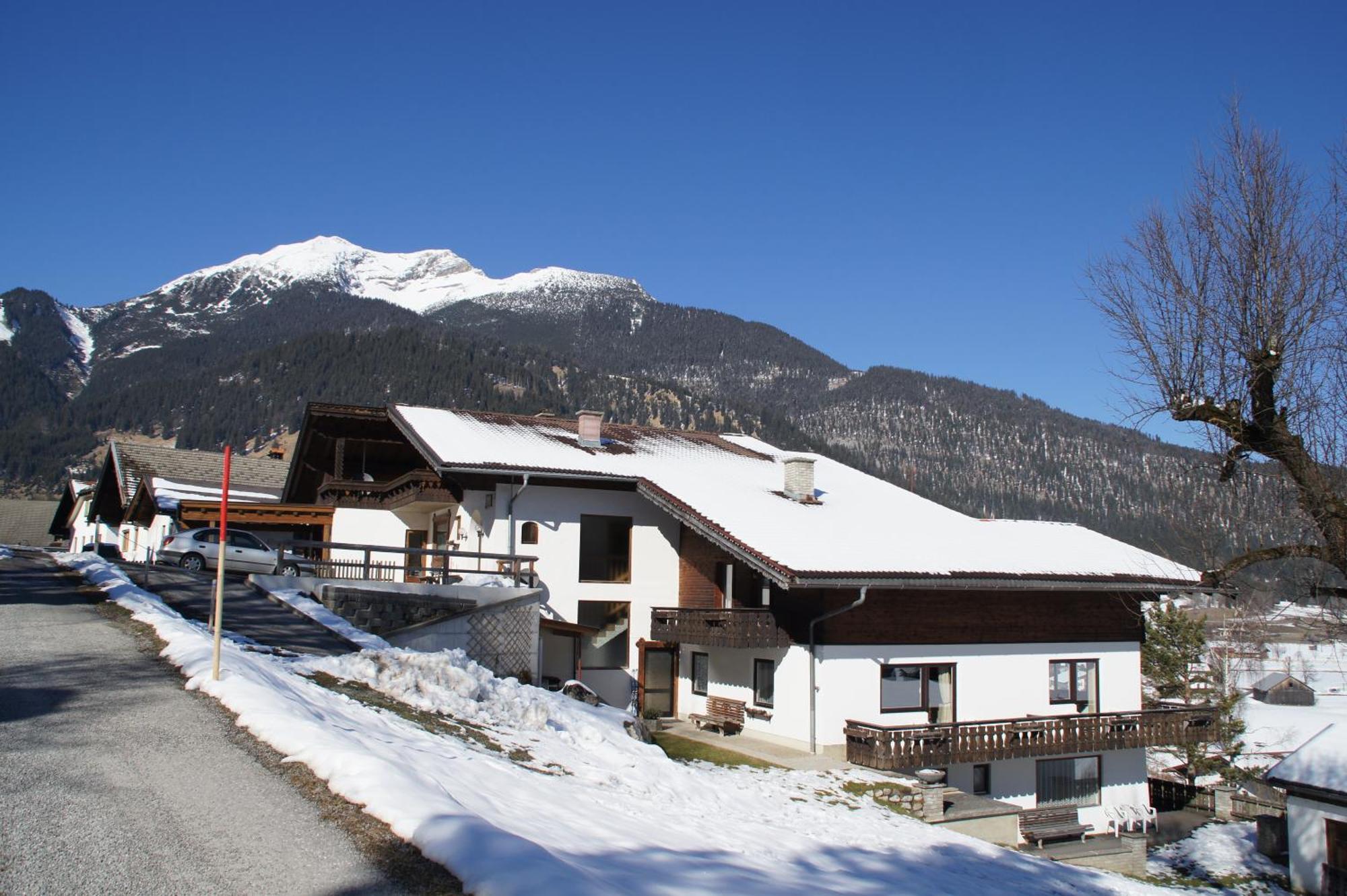 Ferienhaus Mott Lermoos Exterior photo